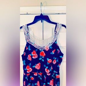 Beautiful, Flowered, Lace Dress
